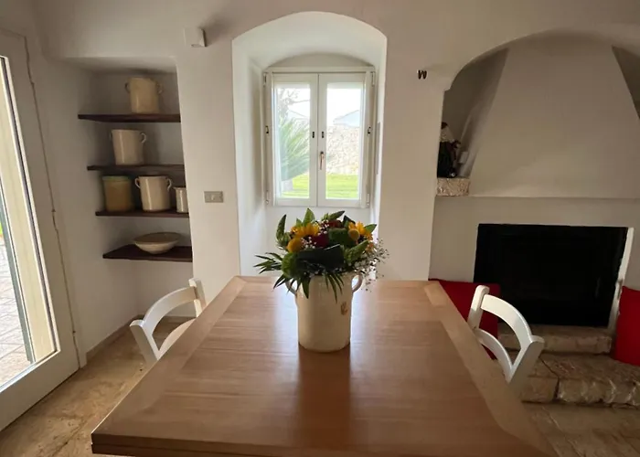 בית נופש Trulli Capomazza נוצ'י